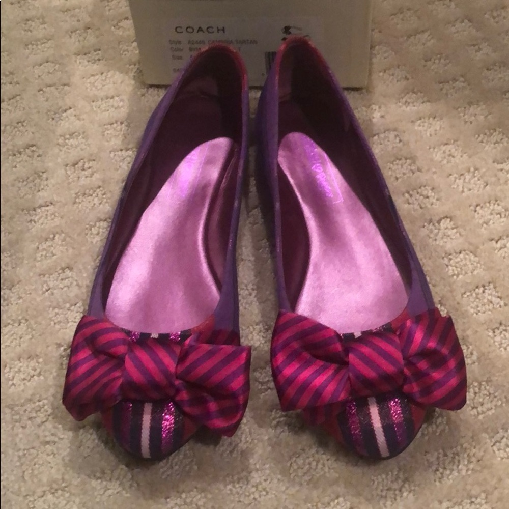 Coach flats